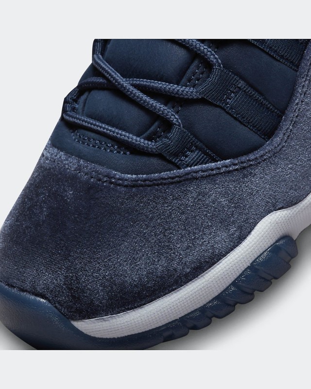 Air Jordan 11 Midnight Navy AR0715 441 Grailify